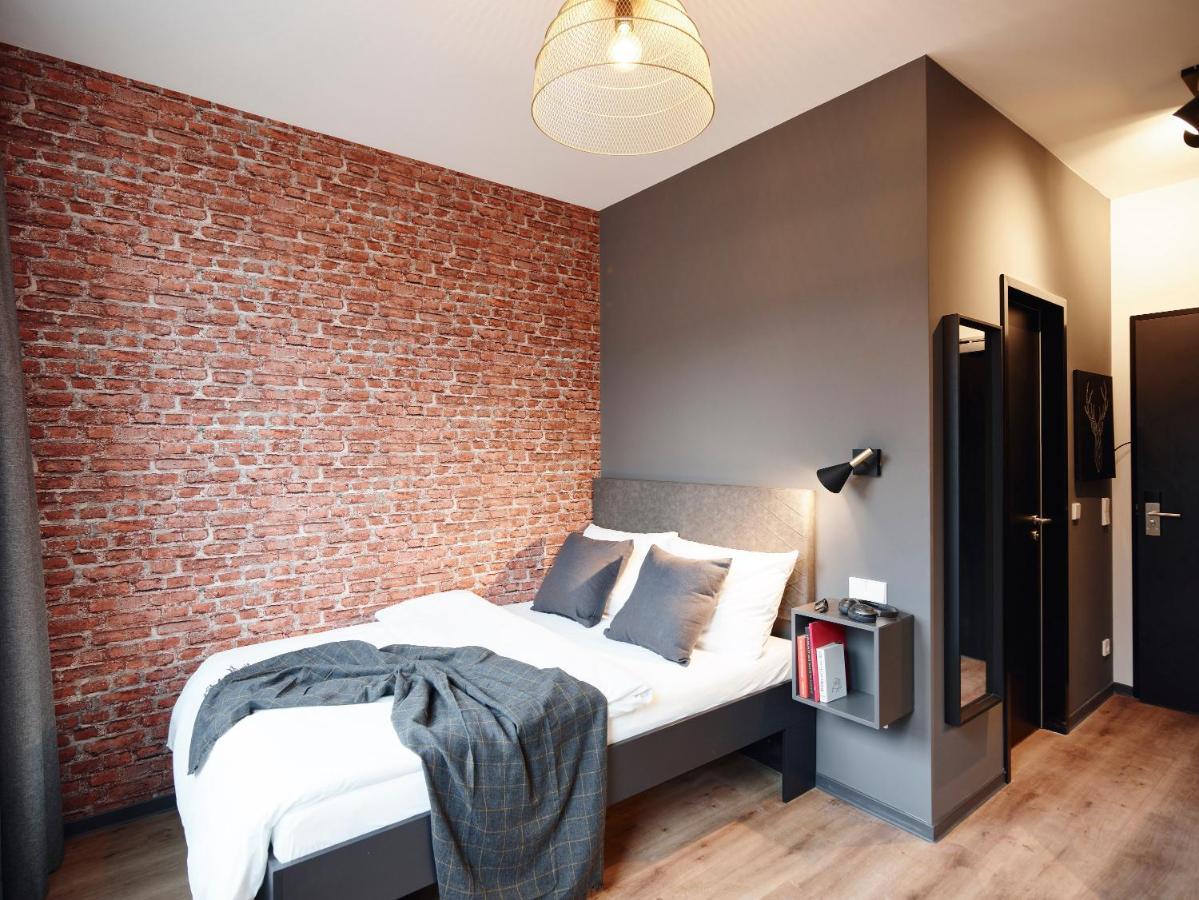 PHNX Aparthotel Hamburg Zimmer foto