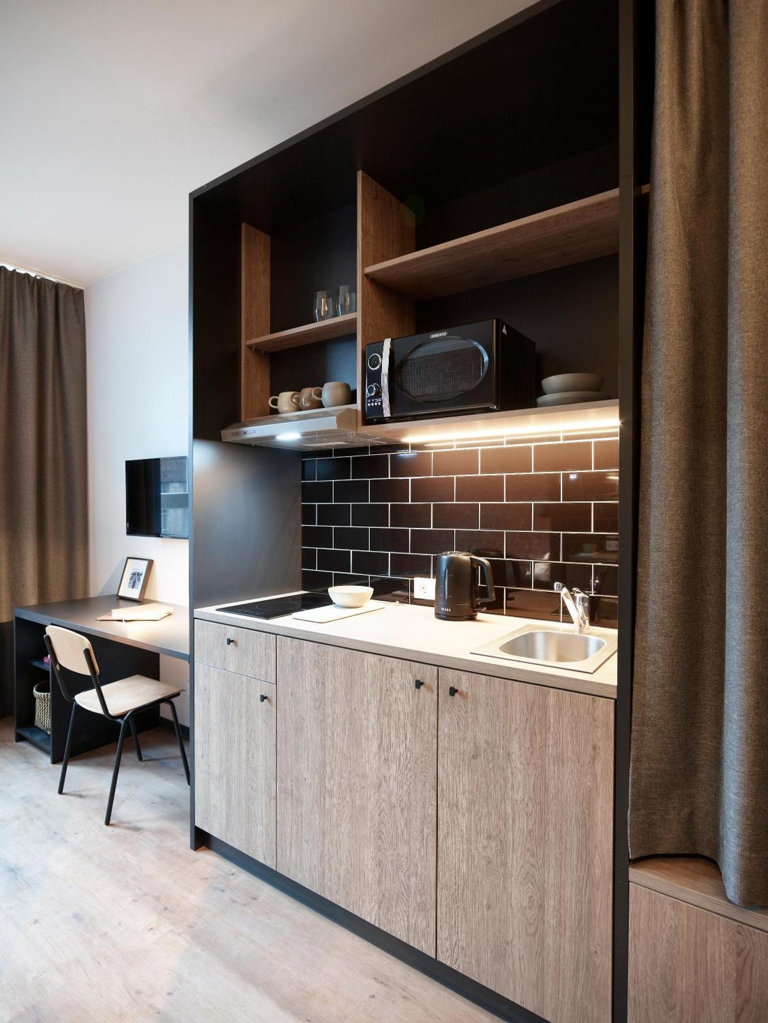 PHNX Aparthotel Hamburg Zimmer foto